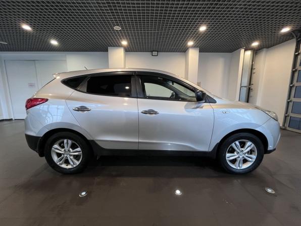 Hyundai ix35 I с пробегом 2010 года, цена 990 000 рублей, 199825 км, внедорожник, Автокод Объявления