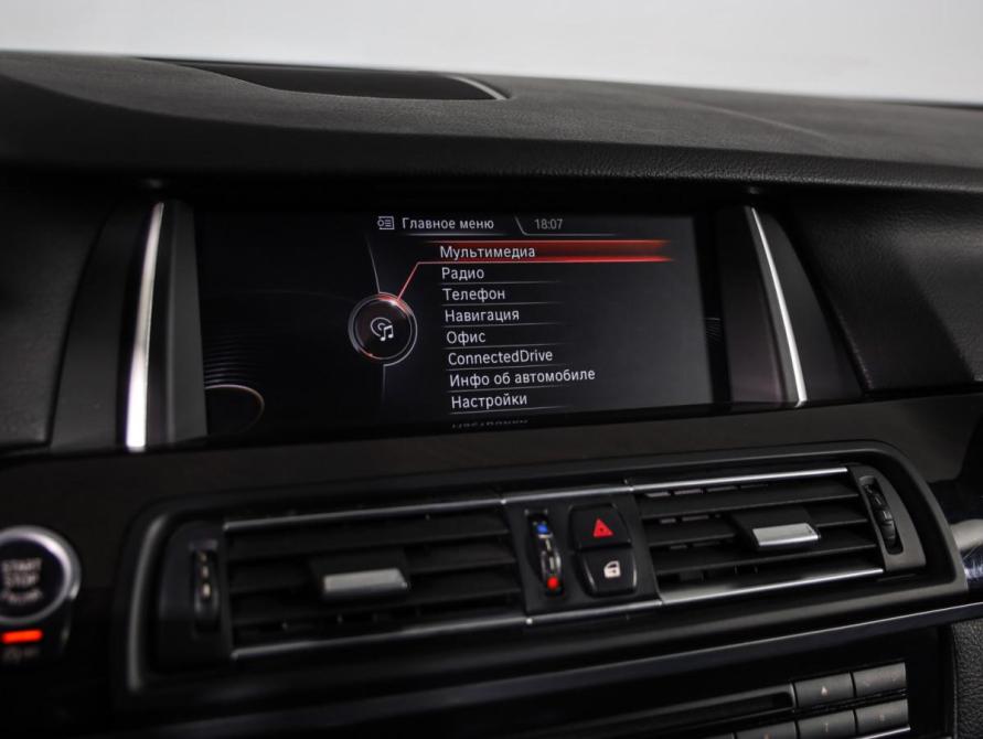 BMW 5 серии VI (F10/F11/F07) Рестайлинг Санкт-Петербург  - изображение 17