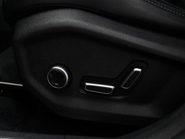 Geely Monjaro I с пробегом 2023 года, цена 3 210 000 рублей, 28000 км, внедорожник, Автокод Объявления