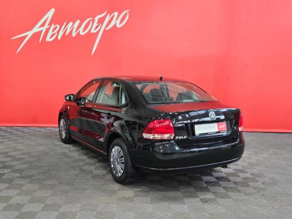 Volkswagen Polo V с пробегом 2015 года, цена 1 049 000 рублей, 70965 км, седан, Автокод Объявления