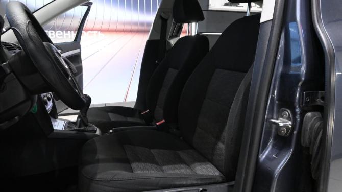 Skoda Octavia II (A5) Рестайлинг с пробегом 2009 года, цена 630 000 рублей, 262090 км, лифтбек, Автокод Объявления