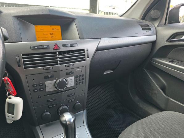 Opel Astra H с пробегом 2006 года, цена 189 000 рублей, 231603 км, хэтчбек, Автокод Объявления