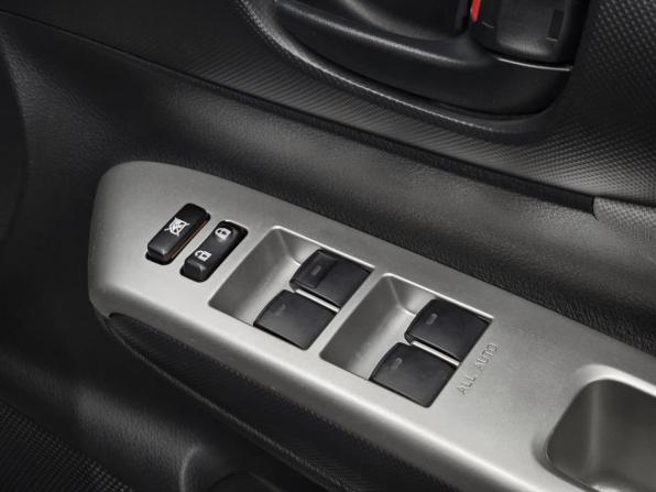 Toyota Wish II с пробегом 2010 года, цена 1 070 000 рублей, 213000 км, минивэн, Автокод Объявления