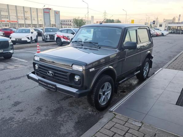 Lada (ВАЗ) Niva Legend с пробегом 2024 года, цена 990 000 рублей, 10341 км, внедорожник, Автокод Объявления