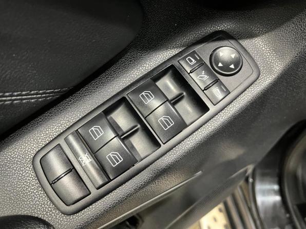 Mercedes-Benz M-Класс II (W164) Рестайлинг с пробегом 2008 года, цена 1 210 000 рублей, 137978 км, внедорожник, Автокод Объявления