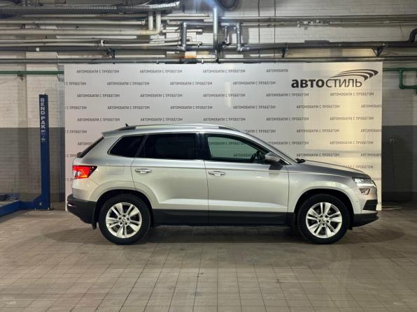 Skoda Karoq I с пробегом 2021 года, цена 2 569 000 рублей, 87000 км, внедорожник, Автокод Объявления