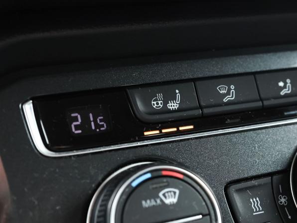 Volkswagen Tiguan II с пробегом 2018 года, цена 3 299 000 рублей, 126300 км, внедорожник, Автокод Объявления