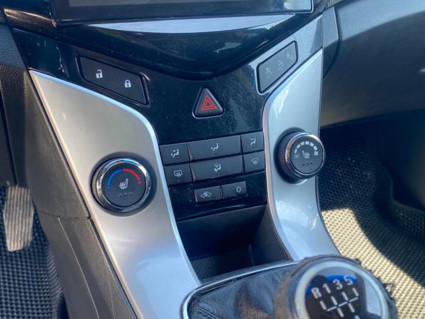 Chevrolet Cruze I Рестайлинг с пробегом 2013 года, цена 670 000 рублей, 186691 км, хэтчбек, Автокод Объявления