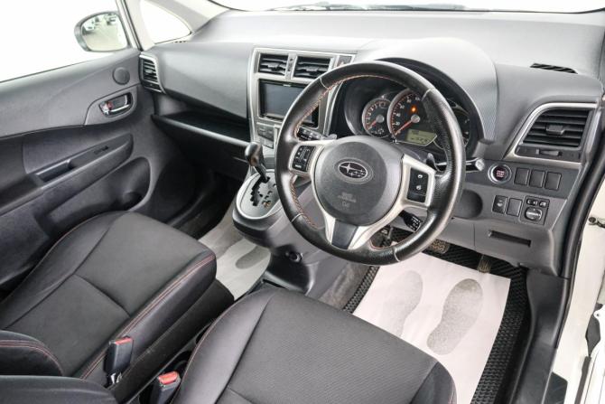Subaru Trezia с пробегом 2011 года, цена 999 000 рублей, 131200 км, хэтчбек, Автокод Объявления