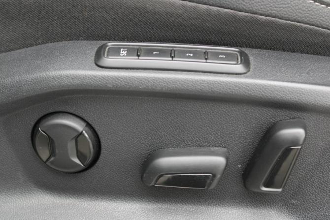 Volkswagen Tiguan II Рестайлинг с пробегом 2021 года, цена 3 750 000 рублей, 84000 км, внедорожник, Автокод Объявления