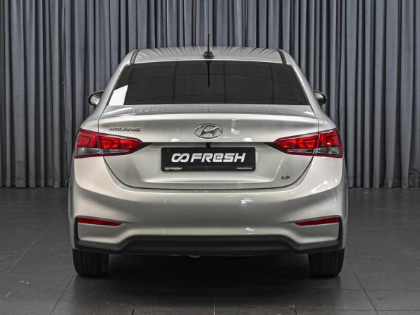 Hyundai Solaris II с пробегом 2019 года, цена 1 248 000 рублей, 142407 км, седан, Автокод Объявления