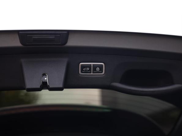 Kia Sorento IV с пробегом 2020 года, цена 3 399 777 рублей, 111747 км, внедорожник, Автокод Объявления
