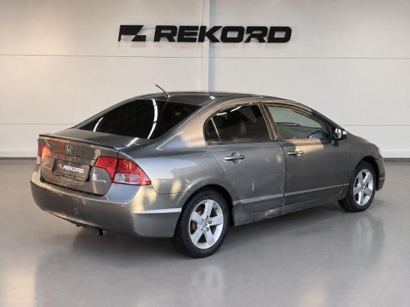 Honda Civic VIII с пробегом 2007 года, цена 429 000 рублей, 240210 км, седан, Автокод Объявления