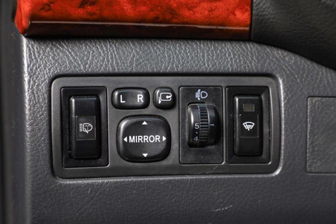 Toyota Avensis II с пробегом 2004 года, цена 649 000 рублей, 345000 км, седан, Автокод Объявления