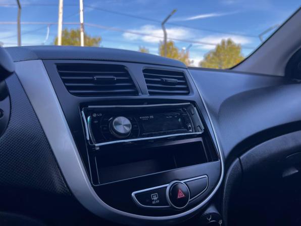Hyundai Solaris I с пробегом 2011 года, цена 785 000 рублей, 226190 км, хэтчбек, Автокод Объявления