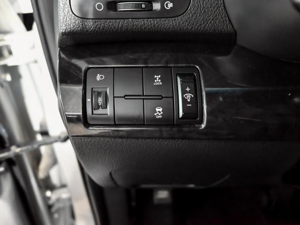 Kia Sorento II Рестайлинг с пробегом 2021 года, цена 2 600 000 рублей, 73873 км, внедорожник, Автокод Объявления