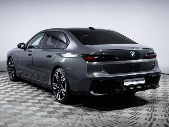 BMW 7 серии VII (G70) с пробегом 2023 года, цена 11 900 000 рублей, 82234 км, седан, Автокод Объявления