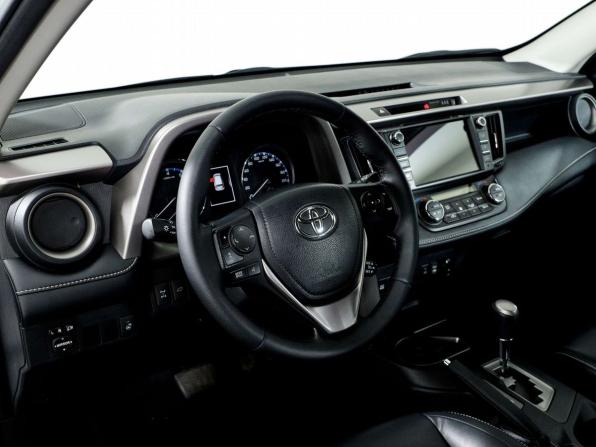 Toyota RAV4 IV (XA40) Рестайлинг с пробегом 2018 года, цена 2 878 000 рублей, 59538 км, внедорожник, Автокод Объявления
