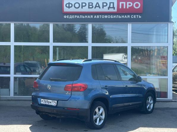 Volkswagen Tiguan I Рестайлинг с пробегом 2013 года, цена 1 200 000 рублей, 130000 км, внедорожник, Автокод Объявления