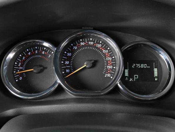 Renault Sandero II Рестайлинг с пробегом 2019 года, цена 1 285 000 рублей, 27580 км, хэтчбек, Автокод Объявления