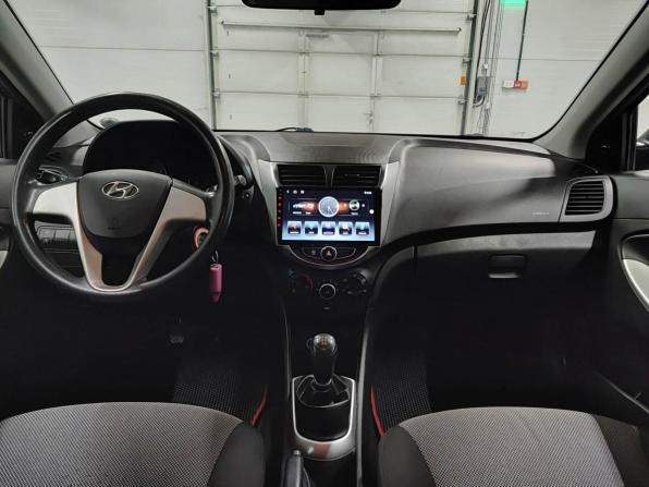Hyundai Solaris I с пробегом 2014 года, цена 790 000 рублей, 103026 км, седан, Автокод Объявления