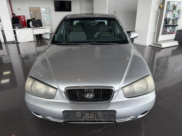Hyundai Elantra III (XD) с пробегом 2002 года, цена 295 000 рублей, 194300 км, седан, Автокод Объявления