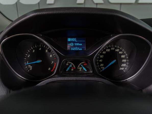 Ford Focus III с пробегом 2015 года, цена 899 000 рублей, 142157 км, хэтчбек, Автокод Объявления