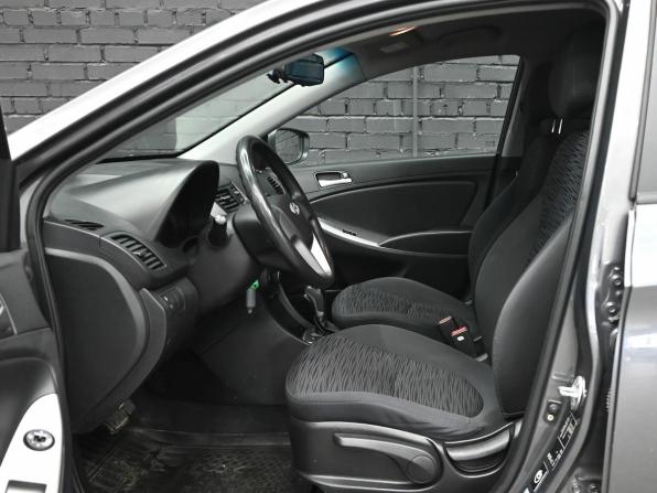 Hyundai Solaris I Рестайлинг с пробегом 2014 года, цена 850 000 рублей, 214683 км, хэтчбек, Автокод Объявления
