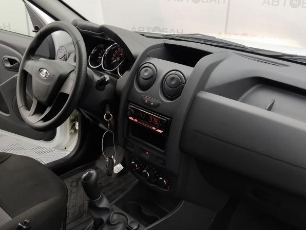 Lada (ВАЗ) Largus I Рестайлинг с пробегом 2024 года, цена 1 440 000 рублей, 5500 км, универсал, Автокод Объявления