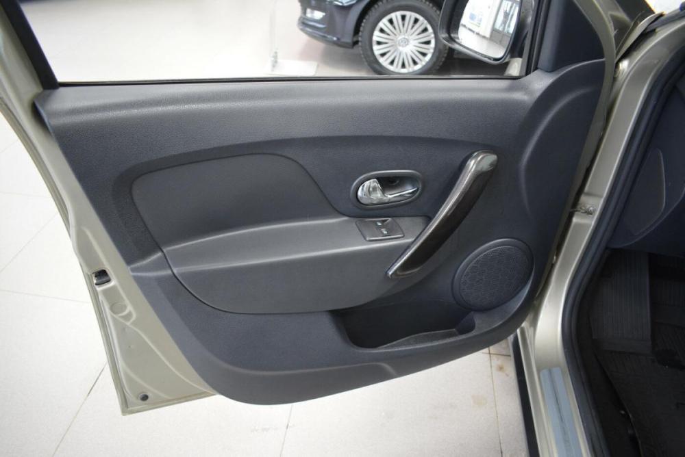 Renault Sandero II Рестайлинг Киров  - изображение 20