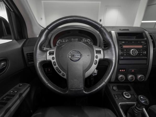 Nissan X-Trail II Рестайлинг с пробегом 2012 года, цена 1 230 000 рублей, 302582 км, внедорожник, Автокод Объявления