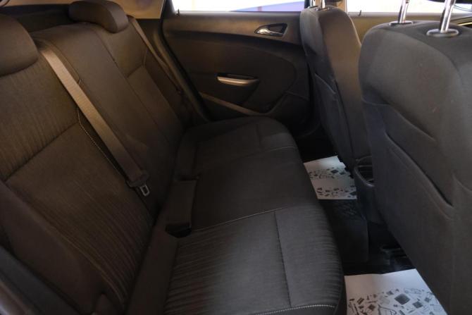 Opel Astra J с пробегом 2012 года, цена 959 000 рублей, 93000 км, хэтчбек, Автокод Объявления