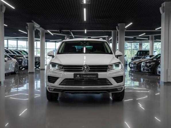 Volkswagen Touareg II Рестайлинг с пробегом 2015 года, цена 2 900 000 рублей, 154233 км, внедорожник, Автокод Объявления