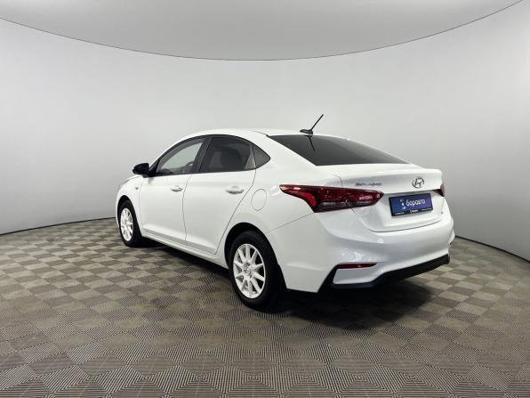 Hyundai Solaris II с пробегом 2018 года, цена 1 350 000 рублей, 103243 км, седан, Автокод Объявления