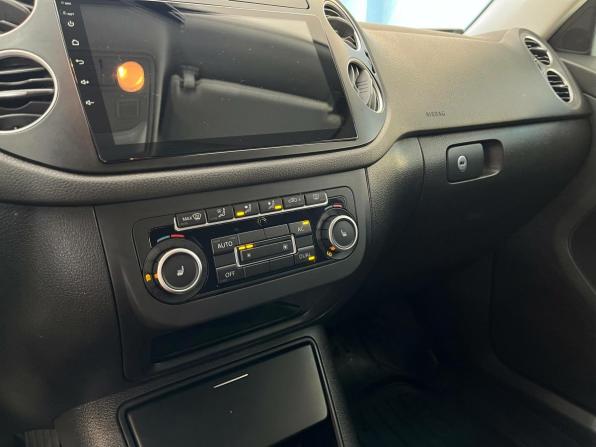 Volkswagen Tiguan I с пробегом 2010 года, цена 984 994 рубля, 246416 км, внедорожник, Автокод Объявления