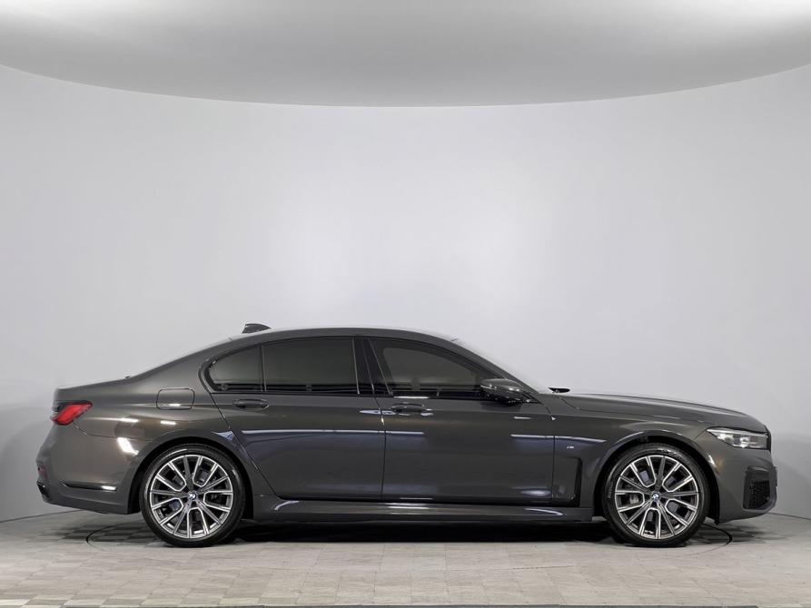 BMW 7 серии VI (G11/G12) Рестайлинг Калининград  - изображение 4