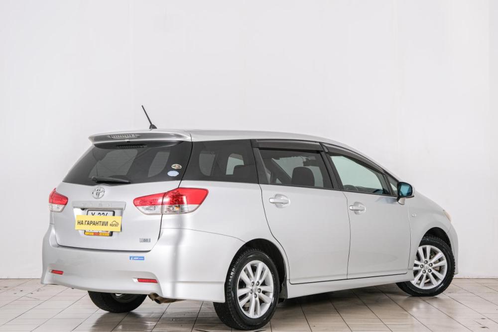 Toyota Wish II Красноярск  - изображение 7