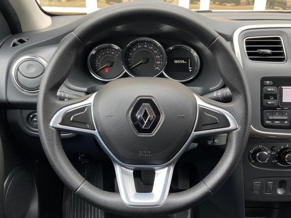 Renault Logan II Рестайлинг с пробегом 2022 года, цена 1 345 000 рублей, 56482 км, седан, Автокод Объявления