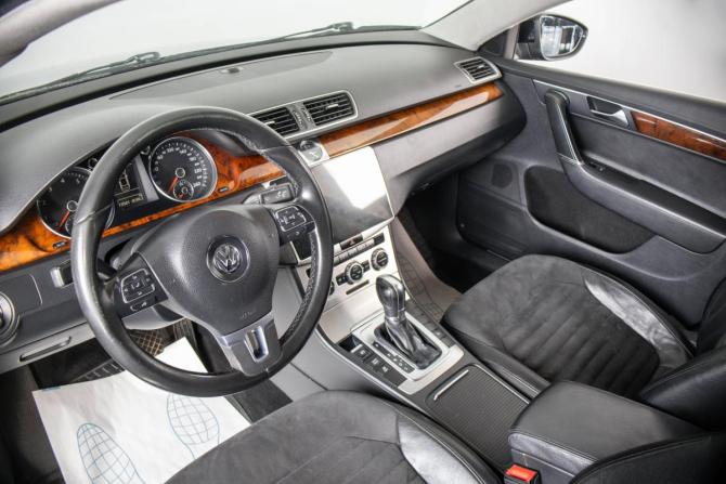 Volkswagen Passat B7 с пробегом 2012 года, цена 1 449 000 рублей, 270000 км, седан, Автокод Объявления