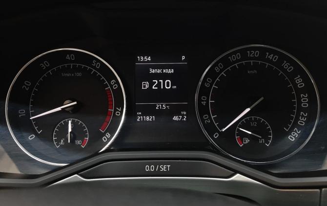 Skoda Superb III с пробегом 2016 года, цена 1 439 000 рублей, 211822 км, лифтбек, Автокод Объявления