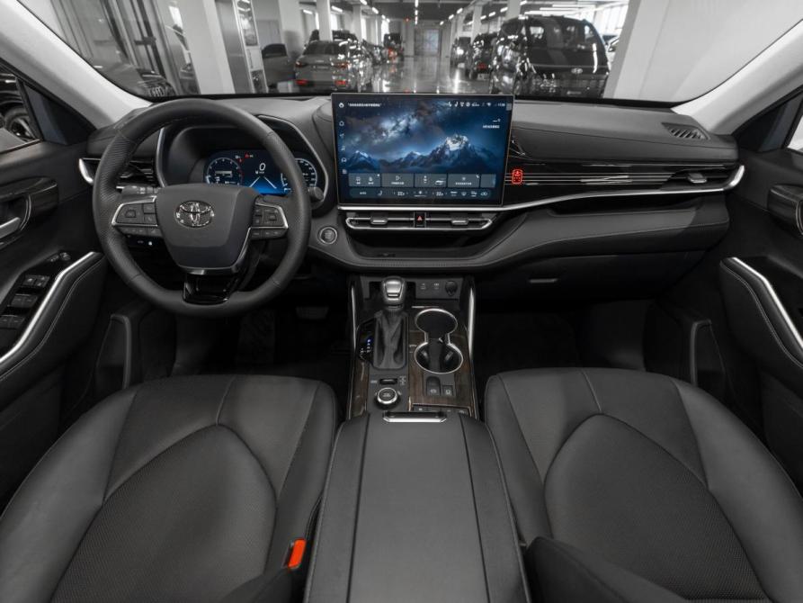Toyota Highlander IV (XU70) Москва  - изображение 8