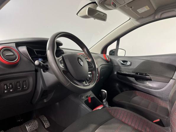 Renault Kaptur I с пробегом 2018 года, цена 1 320 000 рублей, 97154 км, внедорожник, Автокод Объявления