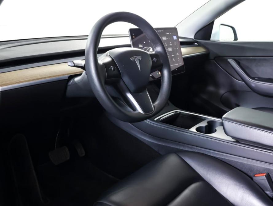Tesla Model Y I Москва  - изображение 17