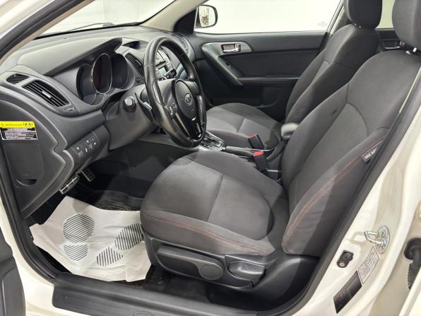 Kia Cerato II с пробегом 2012 года, цена 820 000 рублей, 207000 км, седан, Автокод Объявления