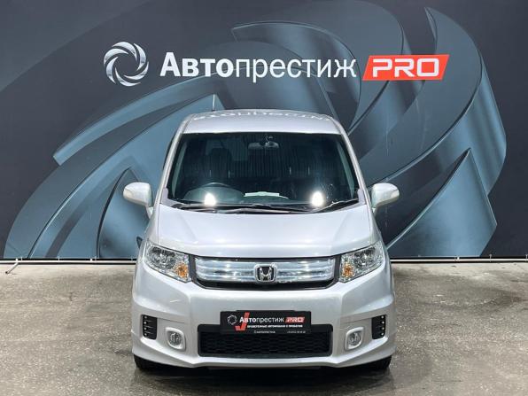 Honda Freed I Рестайлинг с пробегом 2012 года, цена 1 139 000 рублей, 92434 км, компактвэн, Автокод Объявления