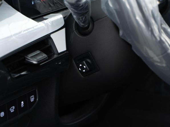 Kia K8 I Рестайлинг с пробегом 2025 года, цена 6 299 077 рублей, 57 км, седан, Автокод Объявления