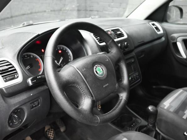 Skoda Roomster I с пробегом 2008 года, цена 520 000 рублей, 190044 км, минивэн, Автокод Объявления