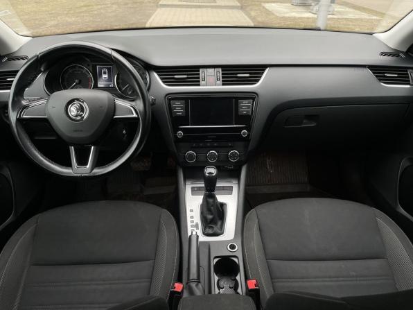 Skoda Octavia III (A7) Рестайлинг с пробегом 2019 года, цена 1 453 000 рублей, 139627 км, лифтбек, Автокод Объявления