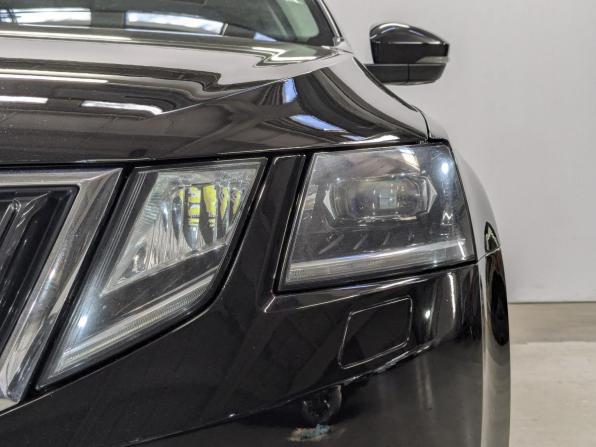 Skoda Octavia III (A7) Рестайлинг с пробегом 2018 года, цена 1 795 000 рублей, 95124 км, лифтбек, Автокод Объявления