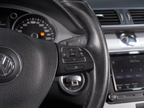 Volkswagen Passat CC I Рестайлинг с пробегом 2012 года, цена 1 249 000 рублей, 213481 км, седан, Автокод Объявления